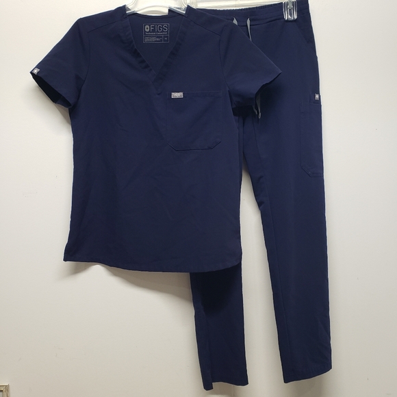 FIGS Technical Collection Navy Blue Medical Scrub Set Size XS V-Neck Pocket - Picture 9 of 13